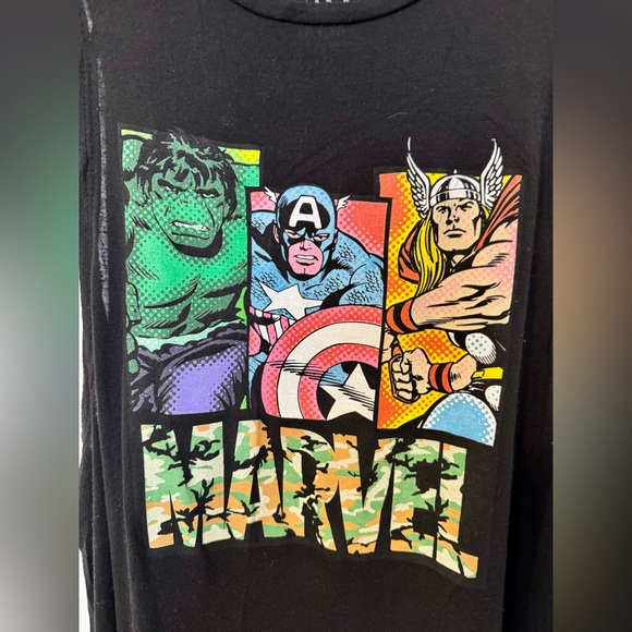 Marvel Superhero Black Graphic Tank Top NWOT - Picture 2 of 7